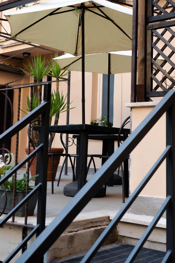 Bohouse Roma Apartamento Exterior foto